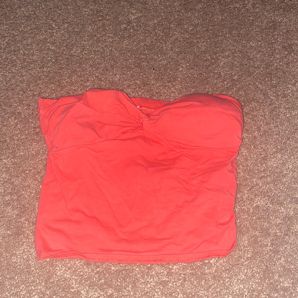 Strapless crop top